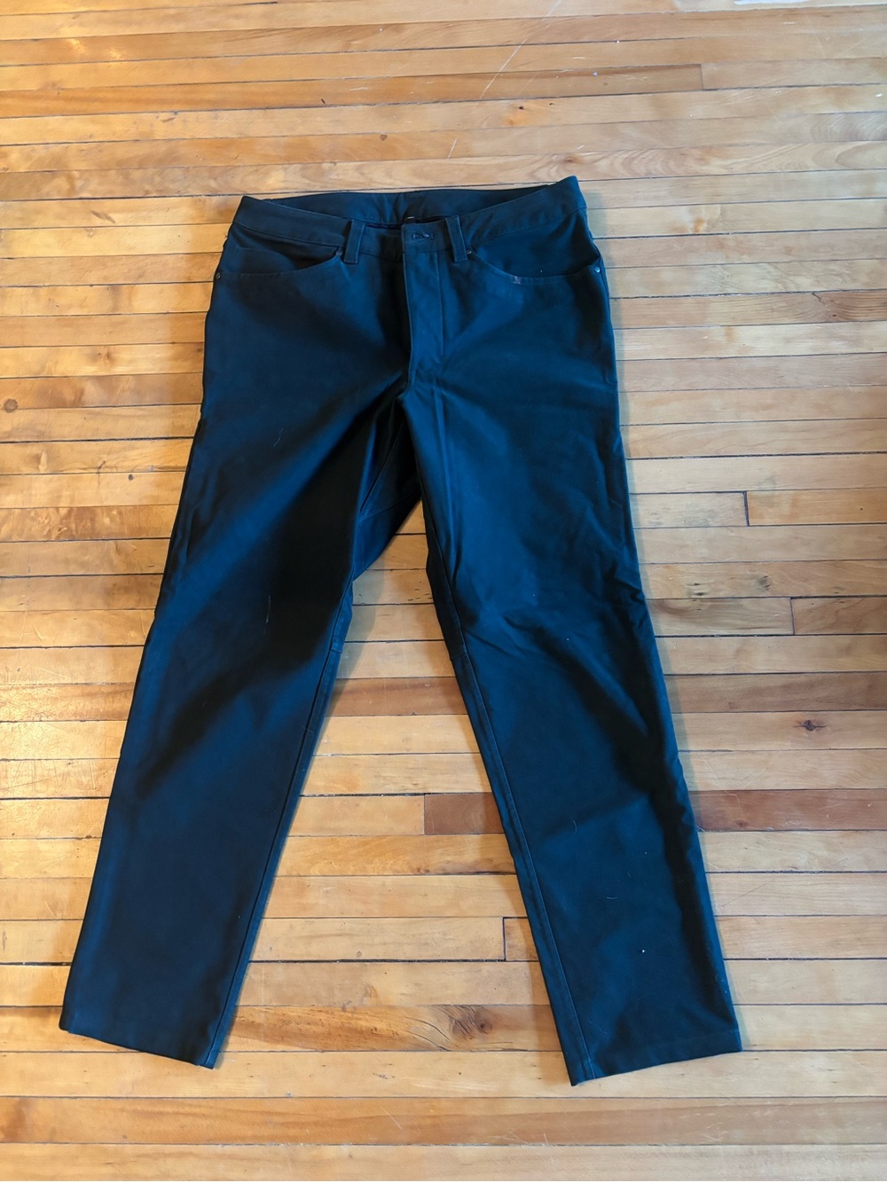 Lululemon Men’s Dark Green 5-Pocket Pants Size 30 Stretch